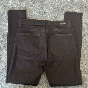 Women’s skinny jeans